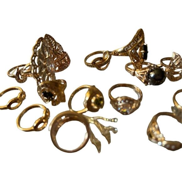 Jewelry  - Picture 16 of 16